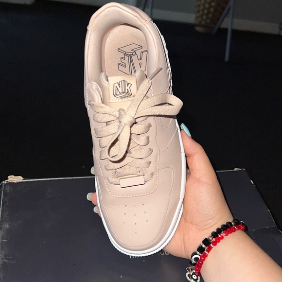 Women’s Nike AF1 Pixel size 7 women - Picture 3 of 5